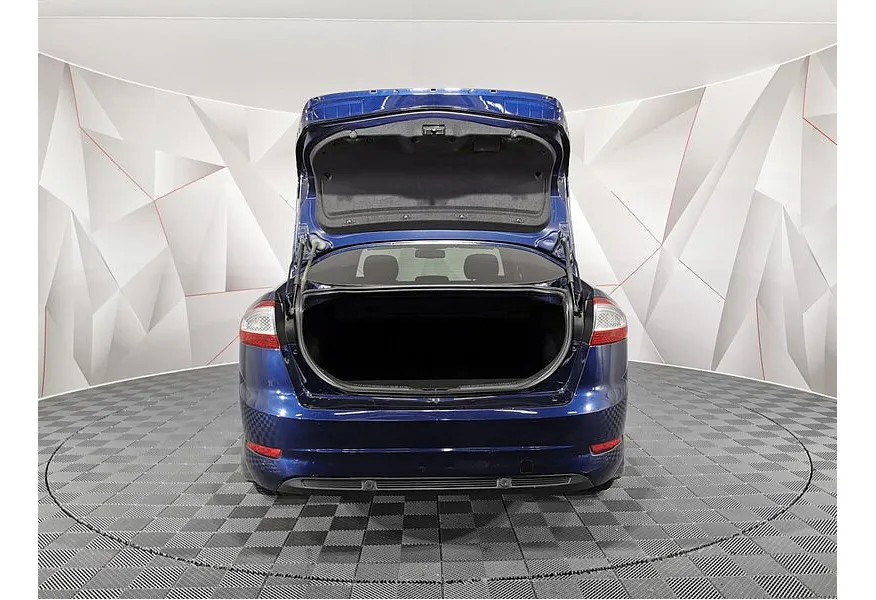 LIVE. Слайд №18