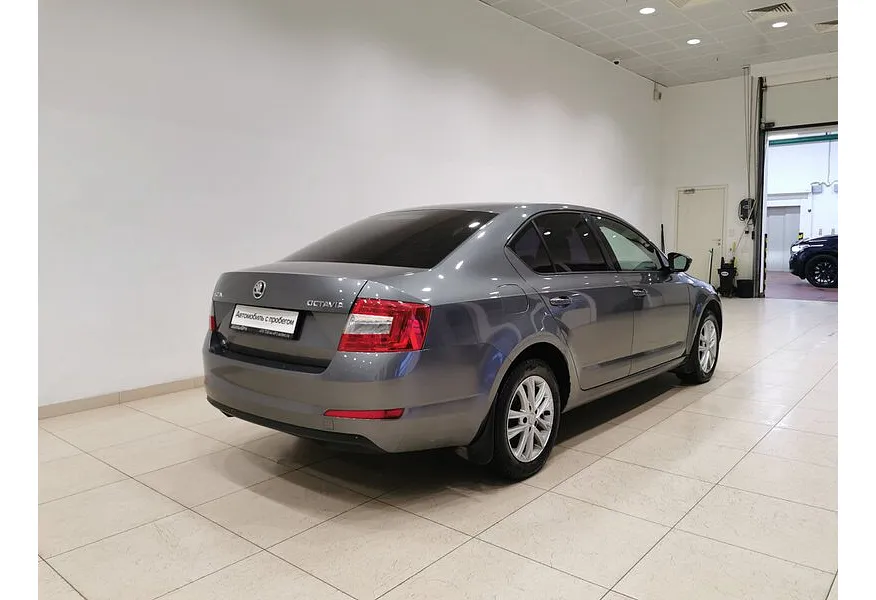 Skoda Octavia 1.4 TSI DSG (140 л.с.) Серый в АВИЛОН. Слайд №2