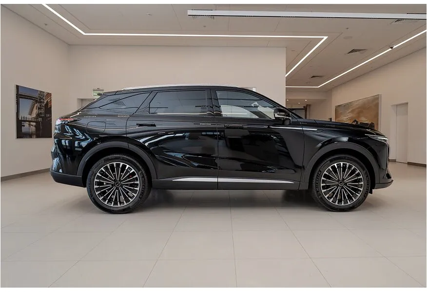 EXEED RX 2.0T DCT 4WD (197 л.с.) Urban Черный в АВИЛОН. Слайд №4