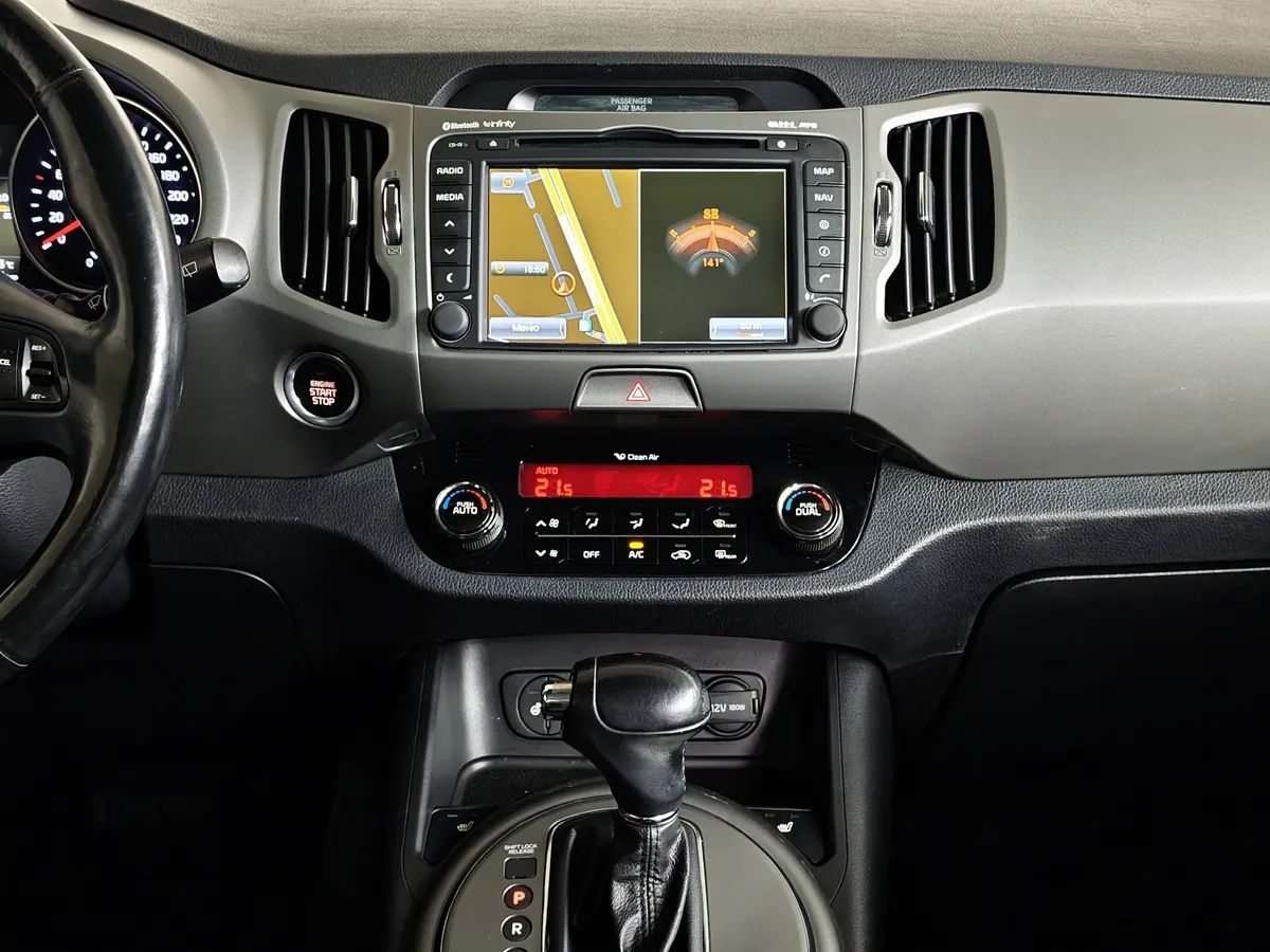 Kia Sportage 2.0 AT 4WD (150 л.с.) Luxe Синий в АВИЛОН. Слайд №15