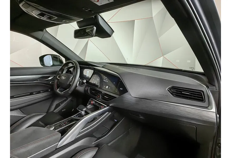 Geely Tugella 2.0 AT AWD (238 л.с.) Flagship Sport Серый в АВИЛОН. Слайд №13