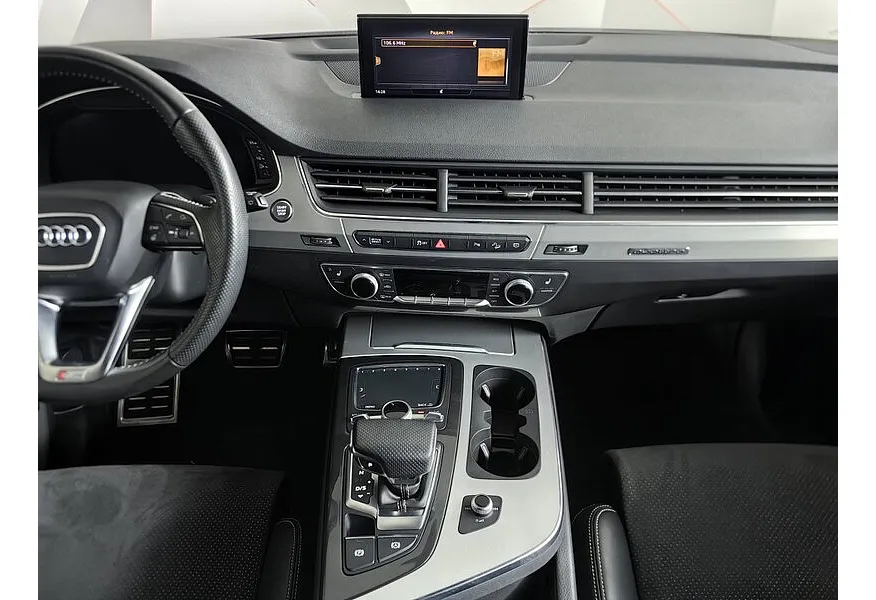 Audi Q7 3.0 TDI Tiptronic quattro (249 л.с.) Белый в АВИЛОН. Слайд №15