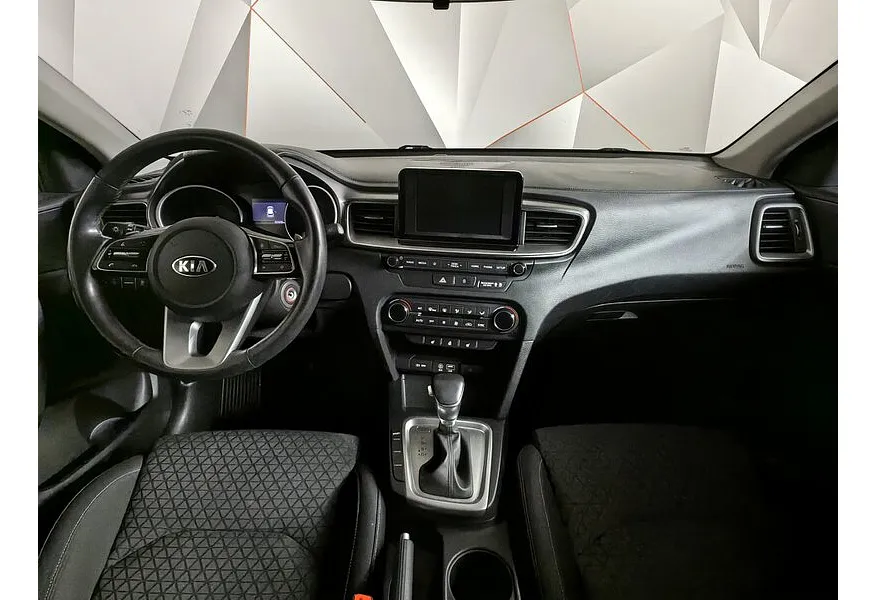 Kia Ceed 1.6 AT (130 л.с.) Luxe Черный в АВИЛОН. Слайд №14