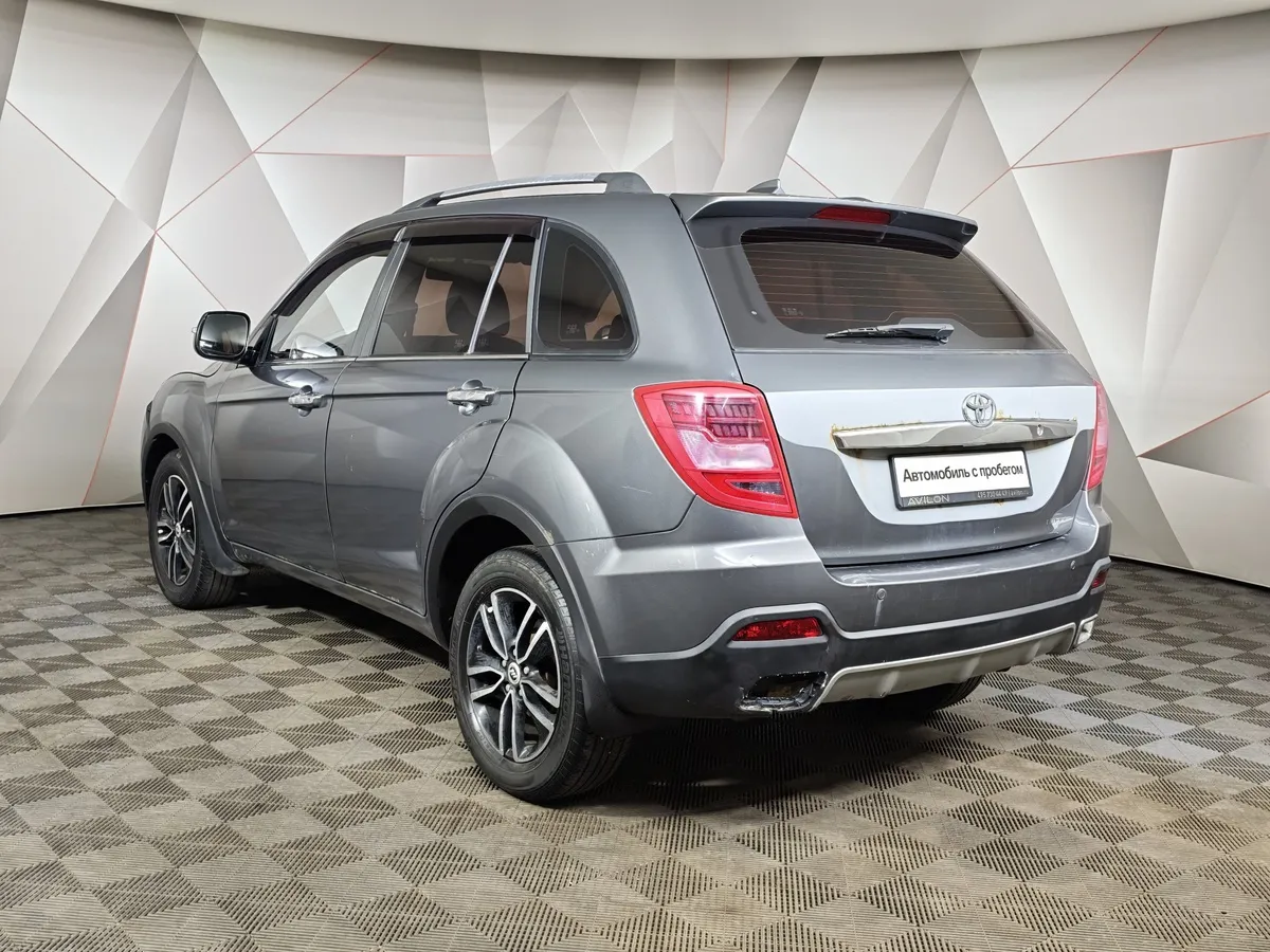 Lifan X60 1.8 CVT (128 л.с.) Серый в АВИЛОН. Слайд №4