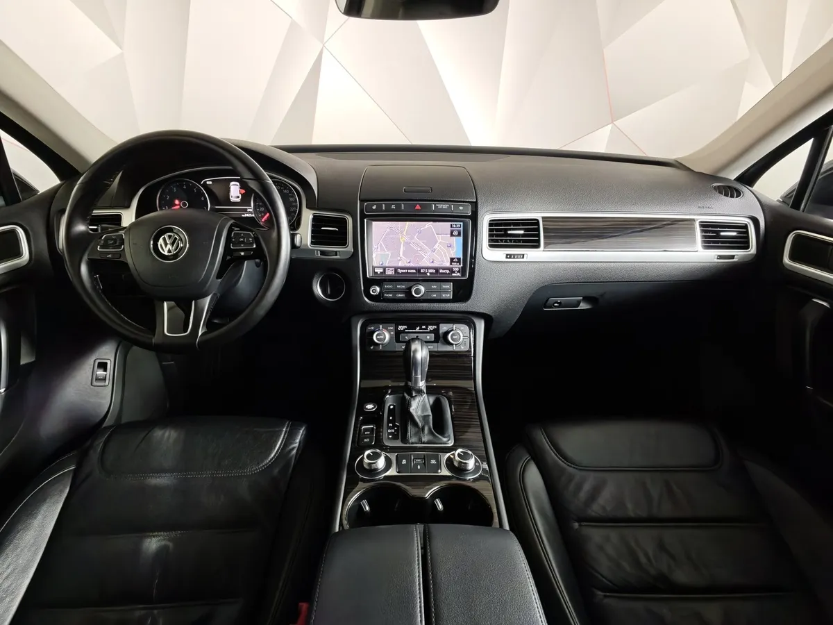 Volkswagen Touareg 3.6 FSI Tiptronic 4Motion (249 л.с.) V6 FSI Синий в АВИЛОН. Слайд №14
