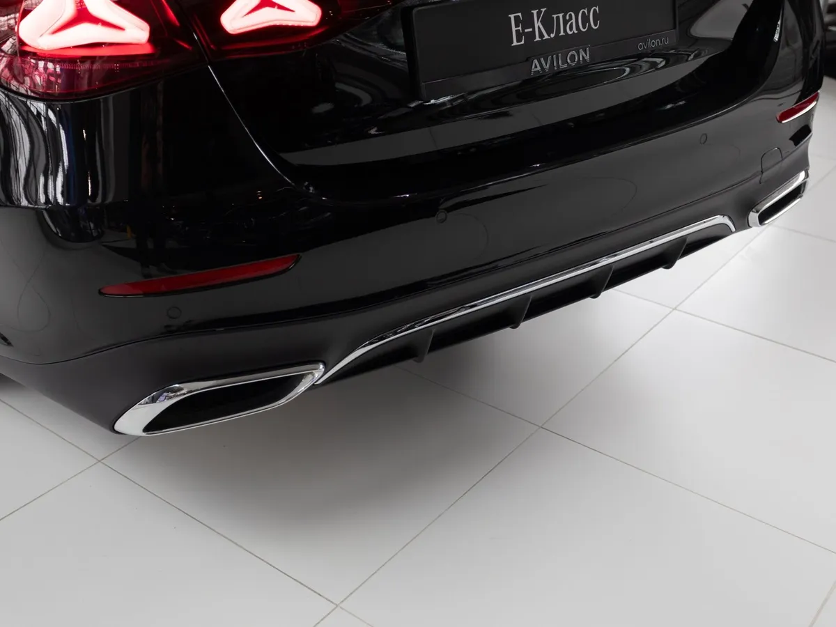 Mercedes-Benz E-Класс E 300 4MATIC (258 л.с.) Черный в АВИЛОН. Слайд №15