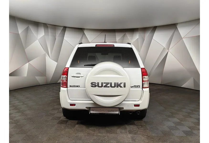 LIVE. Слайд №6