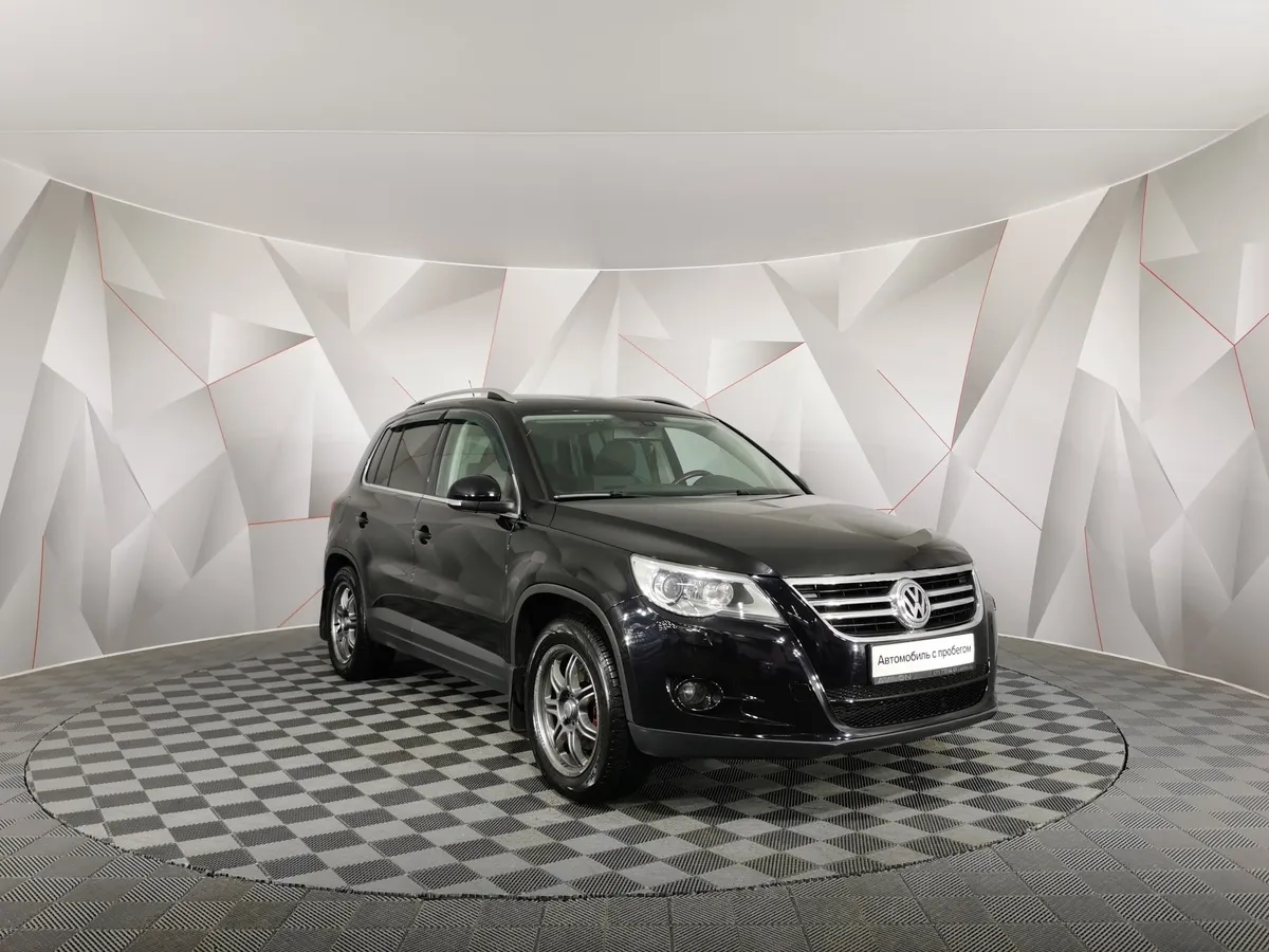 Volkswagen Tiguan 2.0 TSI 4Motion AT (170 л.с.) Track & Field Черный в АВИЛОН. Слайд №3