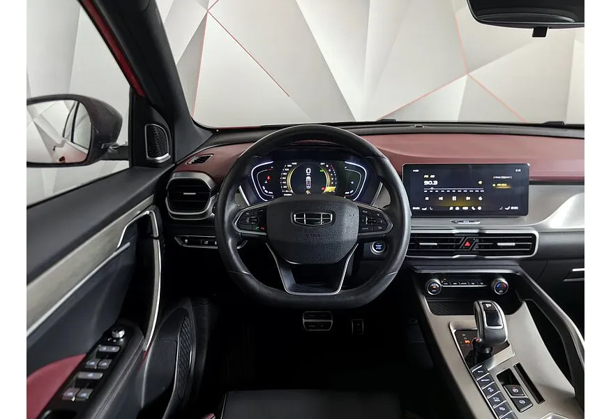 Geely Coolray 1.5T 7DCT 2WD (150 л.с.) Flagship Sport Красный в АВИЛОН. Слайд №19