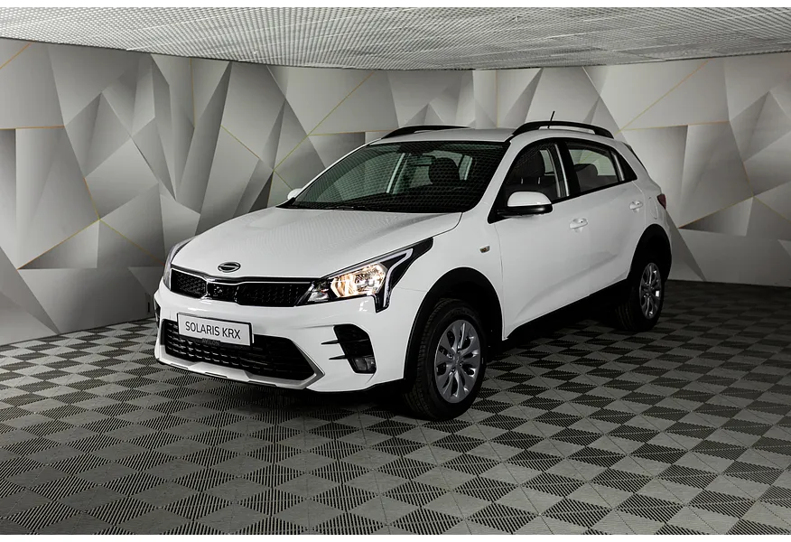 АВИЛОН - Solaris KRX 1.6 MT (123 л.с.) Comfort Белый - slide 0