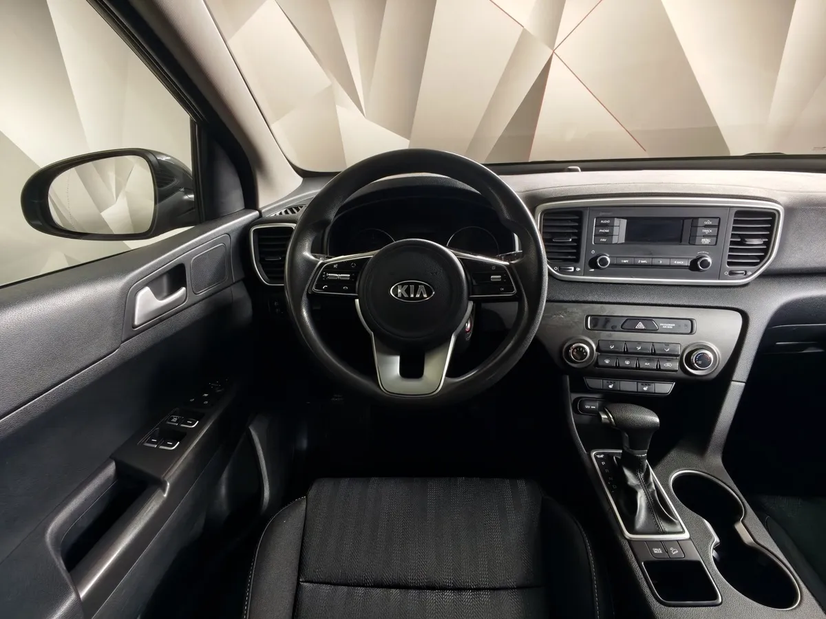 Kia Sportage 2.0 AT (150 л.с.) Comfort Серый в АВИЛОН. Слайд №15