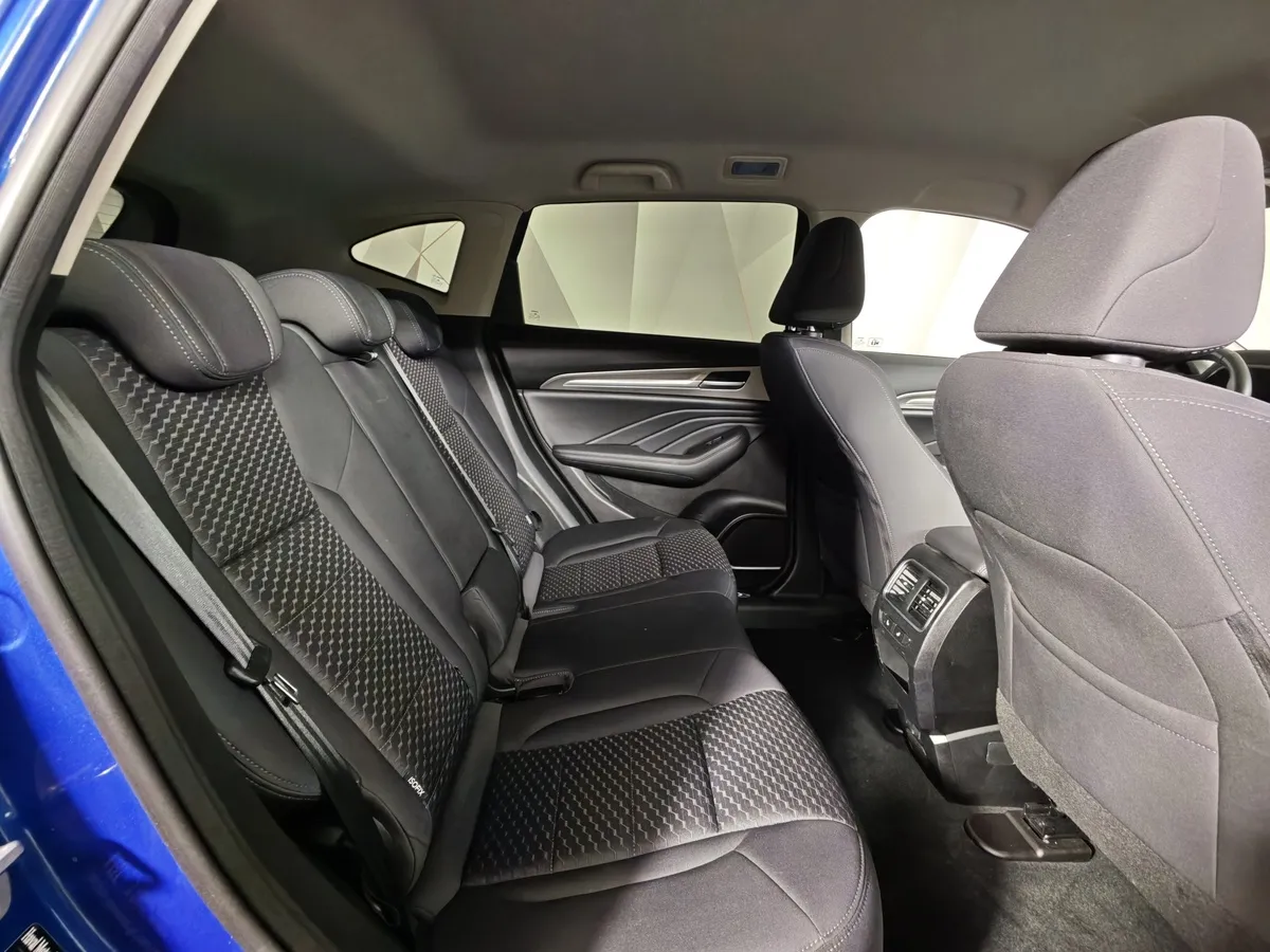 Haval F7 2.0 AT 4WD (190 л.с.) Premium Синий в АВИЛОН. Слайд №15