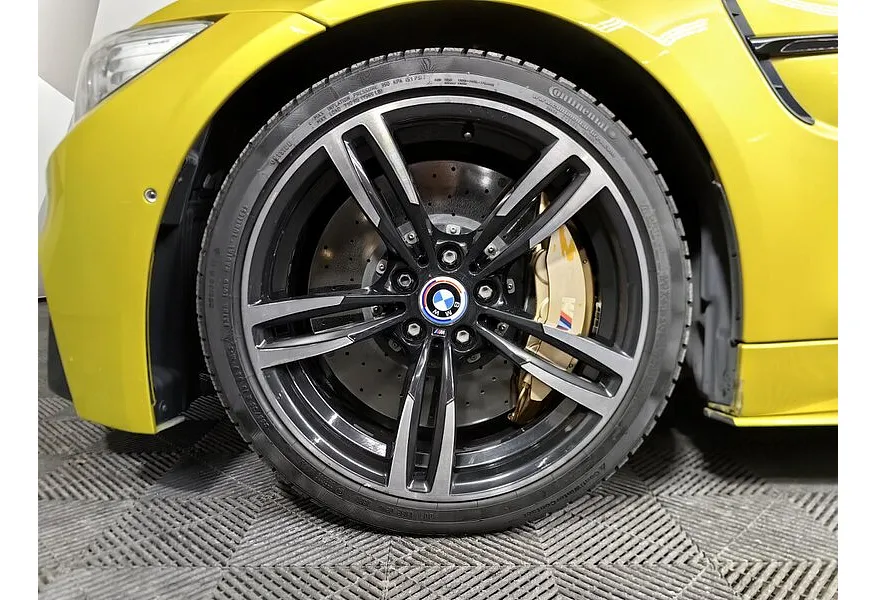BMW M4 3.0 DCT (450 л.с.) Желтый в АВИЛОН. Слайд №7