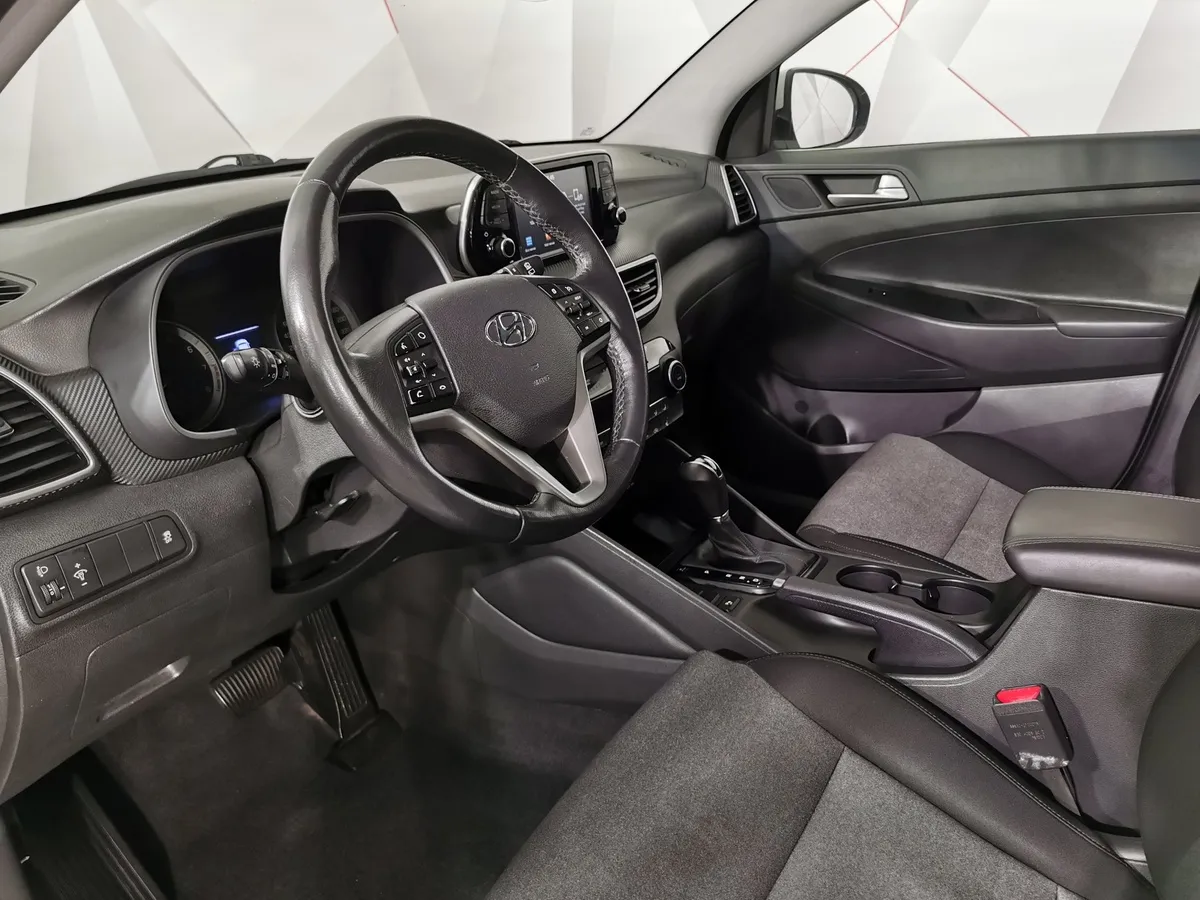 Hyundai Tucson 2.0 (150 л.с.) MPI-6AT-2WD Family Белый в АВИЛОН. Слайд №19