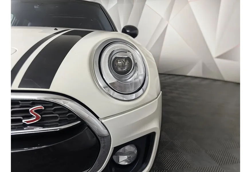 MINI Clubman 2.0 AT ALL4 (192 л.с.) Белый в АВИЛОН. Слайд №8