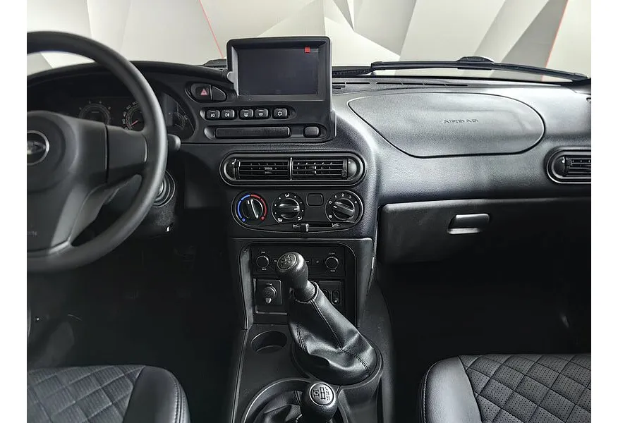 ВАЗ (Lada) Niva 1.7 MT 4WD (80 л.с.) Black Серый в АВИЛОН. Слайд №15