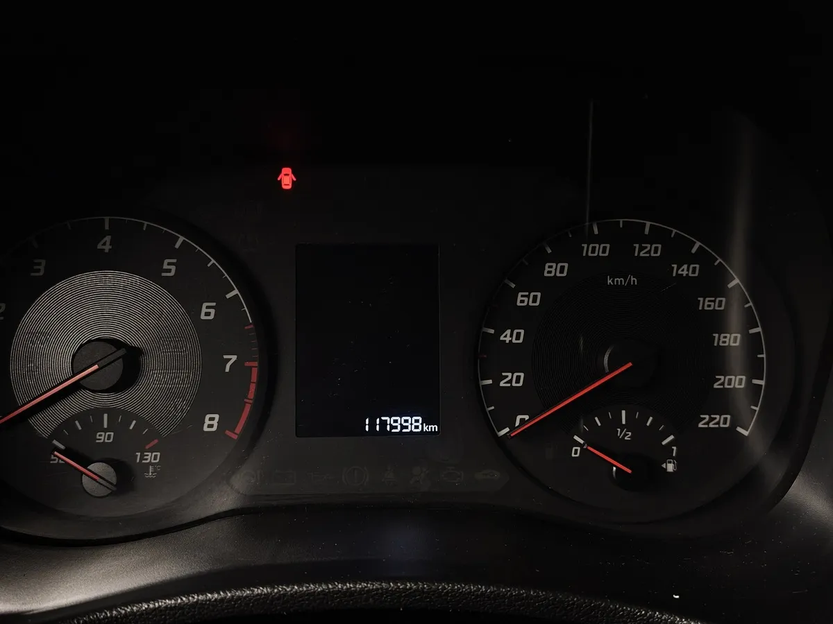 Hyundai Solaris 1.6 AT (123 л.с.) Style Черный в АВИЛОН. Слайд №18