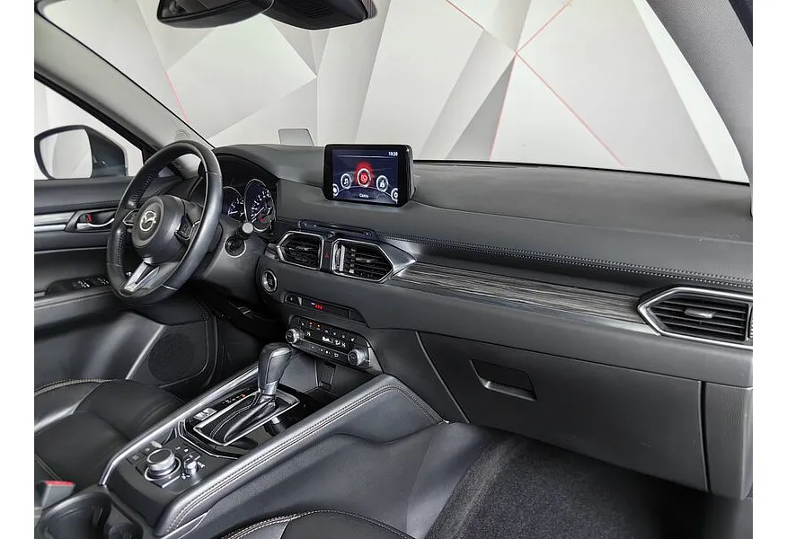 Mazda CX-5 2.5 AT AWD (194 л.с.) Белый в АВИЛОН. Слайд №13 Mazda CX-5 2.5 AT AWD (194 л.с.) Белый в АВИЛОН. Слайд №13