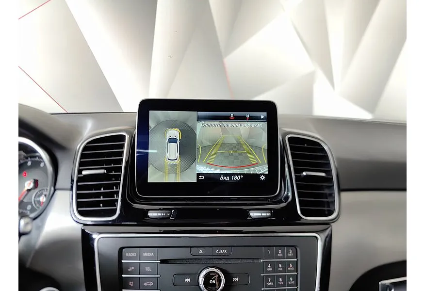 Mercedes-Benz GLE 400 4MATIC 9G-TRONIC (333 л.с.) Особая серия Белый в АВИЛОН. Слайд №22