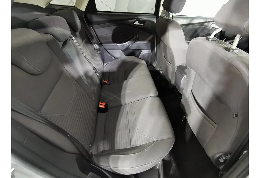 АВИЛОН - Ford Focus 2.0 PowerShift (150 л.с.) Trend Серебристый - slide 14