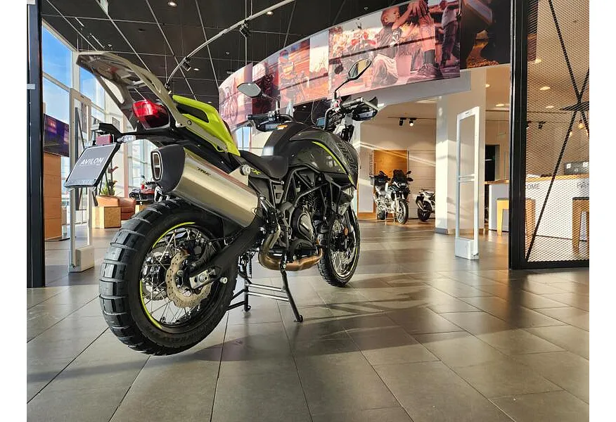 АВИЛОН - Benelli TRK 702 X 698 см³ (70 л.с.) (70) 698 Серый - slide 6