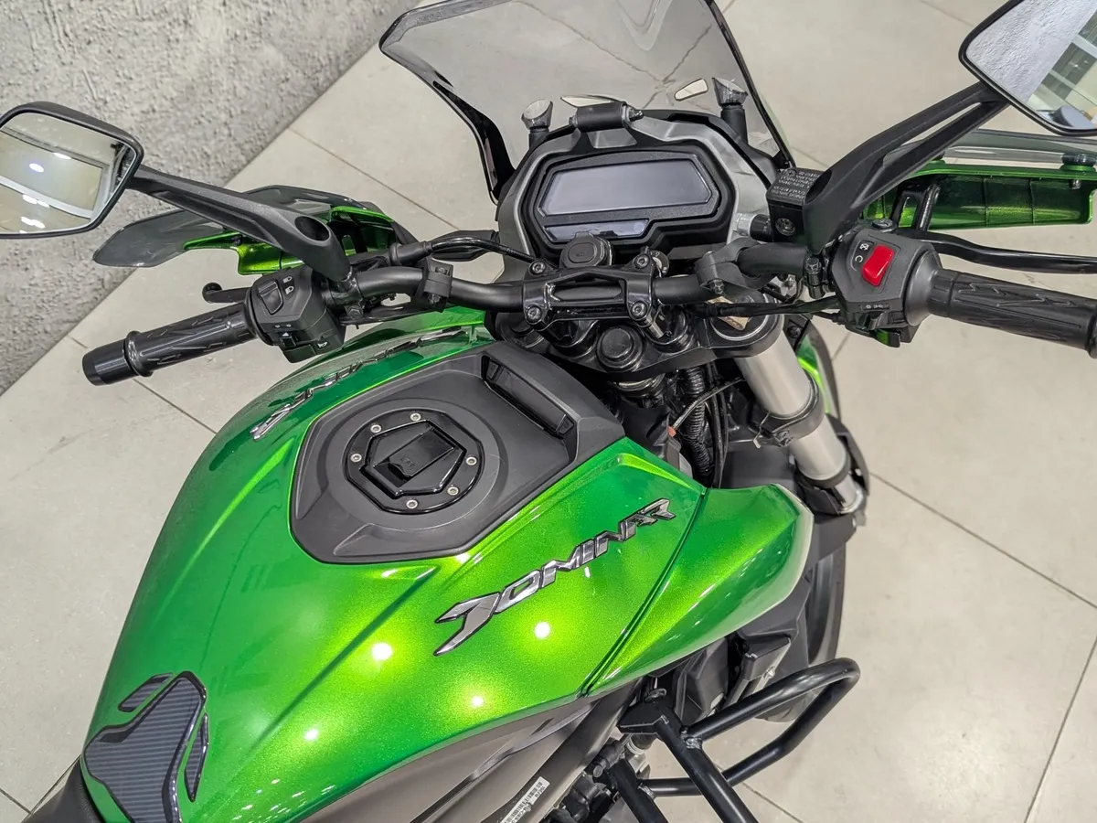 BAJAJ Dominar 400 400 см³ (40 л.с.) 400 Зеленый в АВИЛОН. Слайд №4