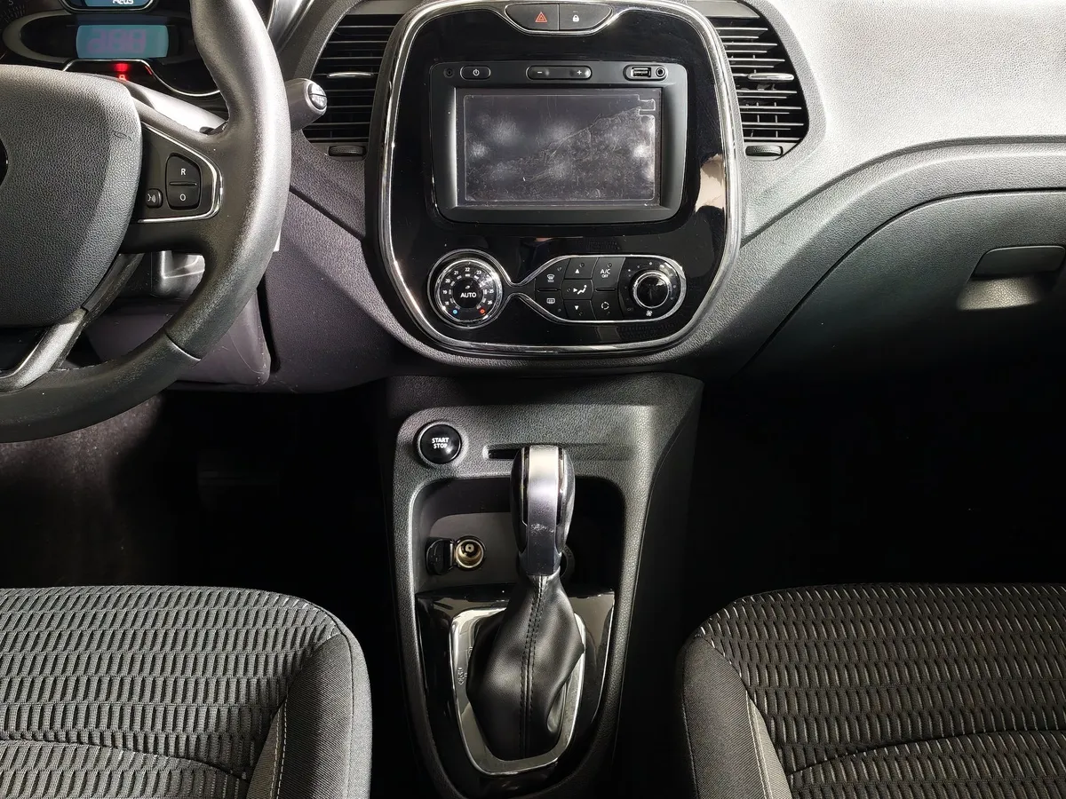 Renault Kaptur 2.0 AT AWD (143 л.с.) Серый в АВИЛОН. Слайд №15