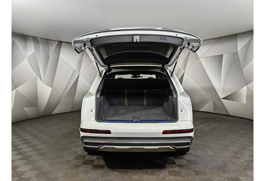 Audi Q7 3.0 TDI Tiptronic quattro (249 л.с.) Белый в АВИЛОН. Слайд №12