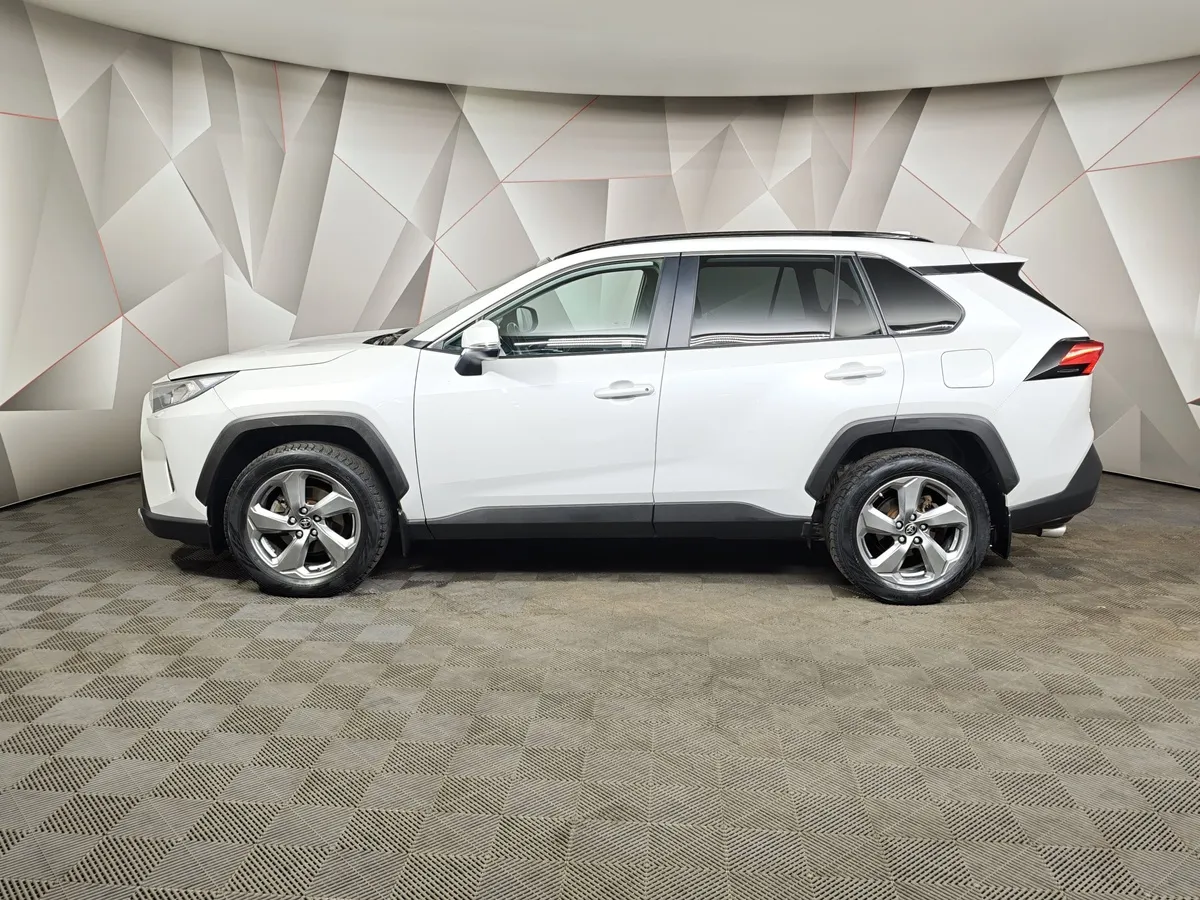 Toyota RAV4 2.0 CVT (149 л.с.) Комфорт Белый в АВИЛОН. Слайд №5