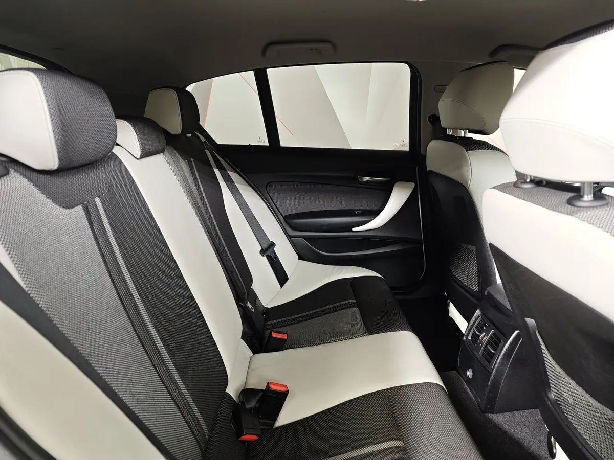 BMW 1 серия 118i AT (136 л.с.) Белый в АВИЛОН. Слайд №14