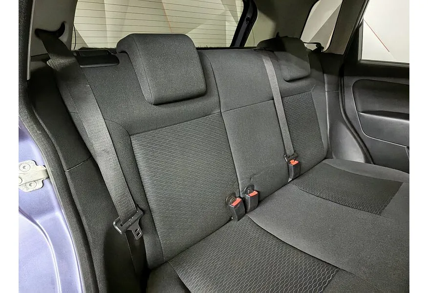 Ford Fiesta 1.4 Durashift EST (79 л.с.) Ghia Фиолетовый в АВИЛОН. Слайд №14