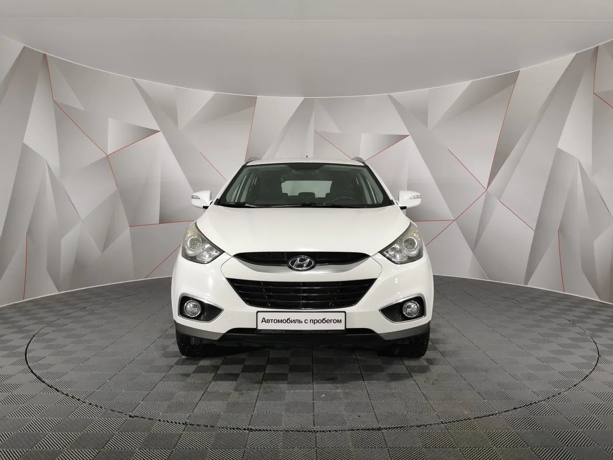 Hyundai ix35 2.0 AT 4WD (150 л.с.) Comfort + Navi Белый в АВИЛОН. Слайд №7