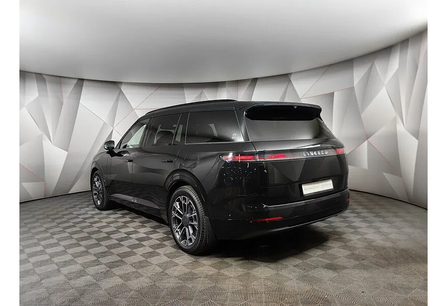 Lynk & Co 900 2.0 AT 4WD (884 л.с.) Ultra Черный в АВИЛОН. Слайд №4