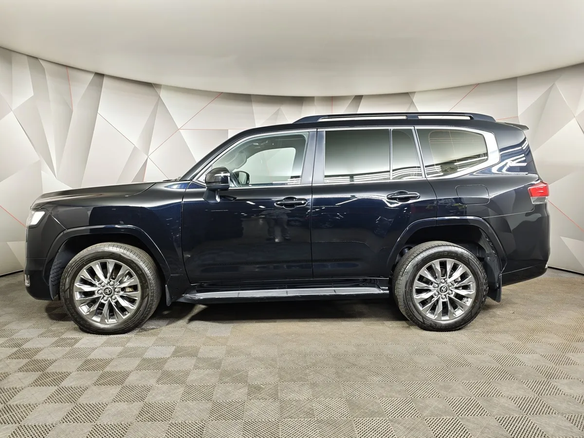 Toyota Land Cruiser 3.4 V6 AT 4WD (299 л.с.) 70th Anniversary Черный в АВИЛОН. Слайд №5