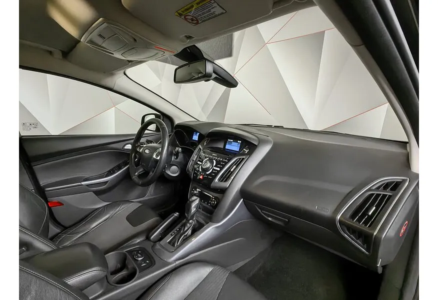 Ford Focus 2.0 PowerShift (150 л.с.) Trend Черный в АВИЛОН. Слайд №12