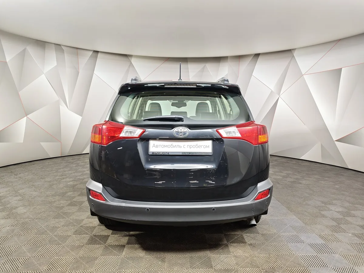 Toyota RAV4 2.2 TD AT (150 л.с.) Черный в АВИЛОН. Слайд №8