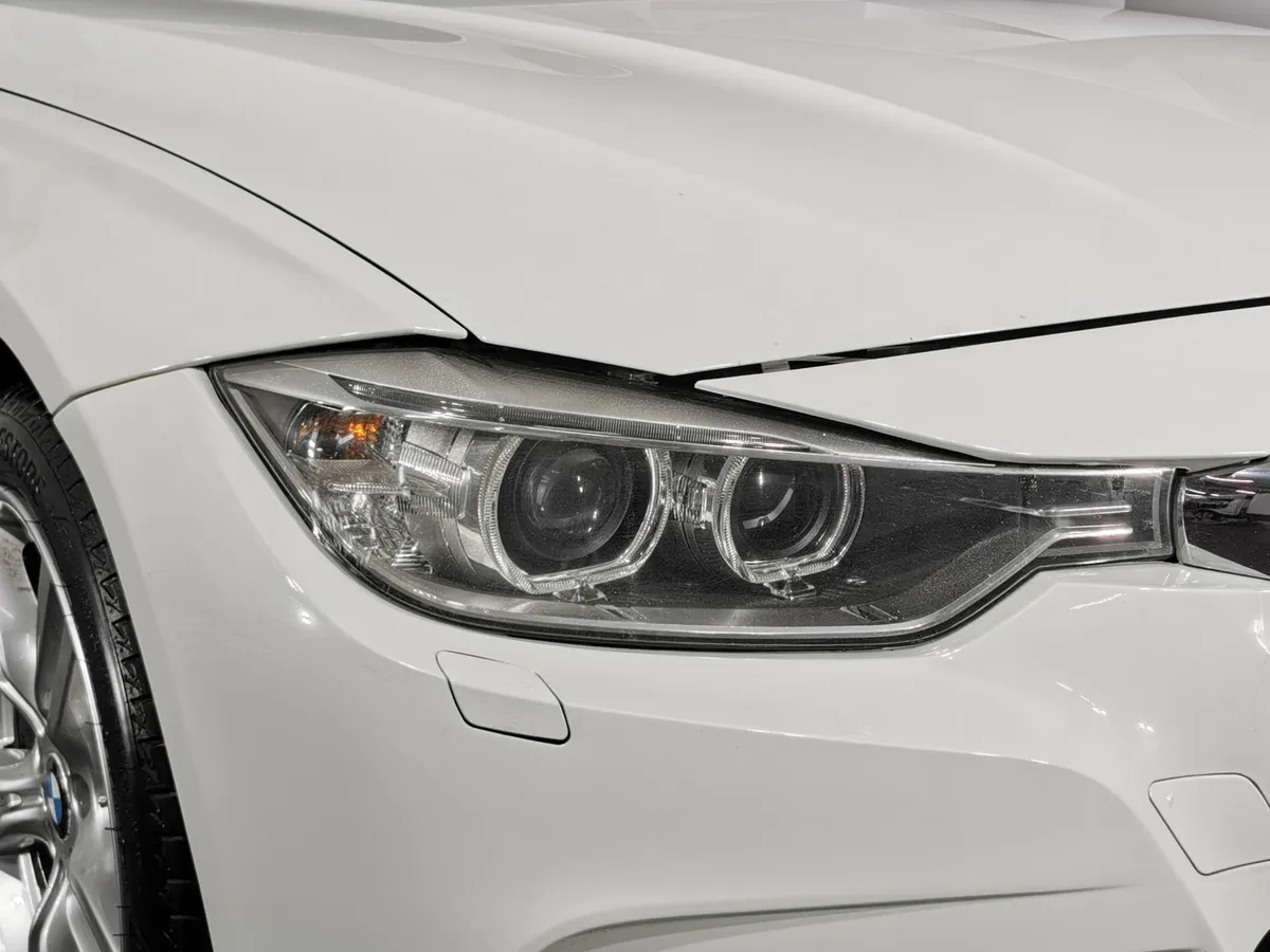 BMW 3 серия 320i AT (184 л.с.) Белый в АВИЛОН. Слайд №8