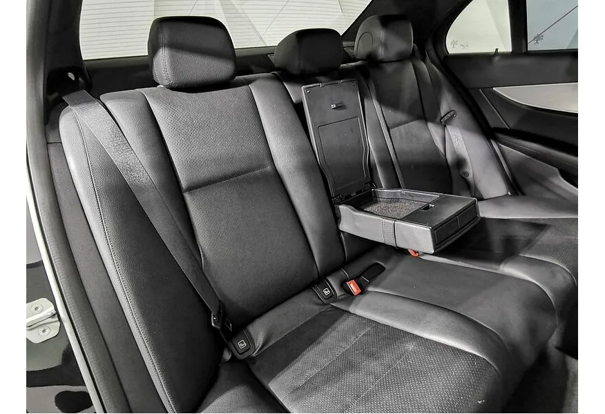 Mercedes-Benz E-Класс E 200 4MATIC 9G-TRONIC (197 л.с.) Premium (Локальная сборка) Черный в АВИЛОН. Слайд №14