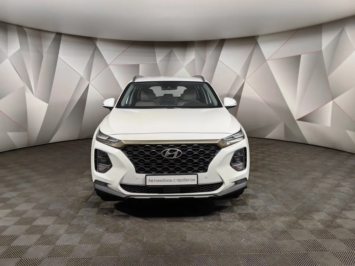 Hyundai Santa Fe 2.4 (188 л.с.) - 6AT Lifestyle + Smart Sense Белый в АВИЛОН. Слайд №7