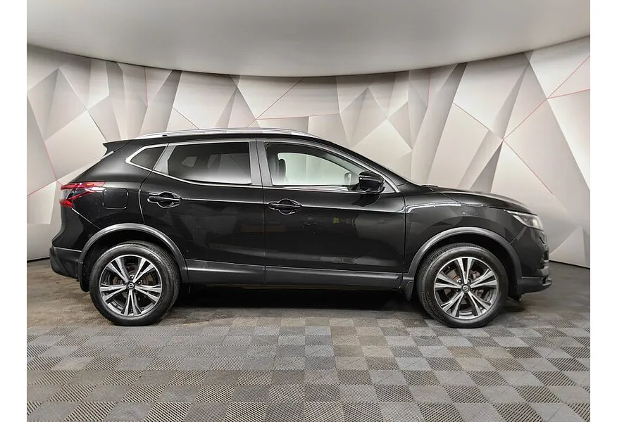 LIVE. Слайд №4