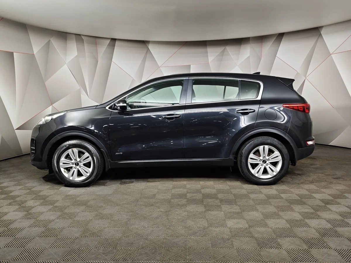 Kia Sportage 2.0 AT 4WD (150 л.с.) Comfort Черный в АВИЛОН. Слайд №5