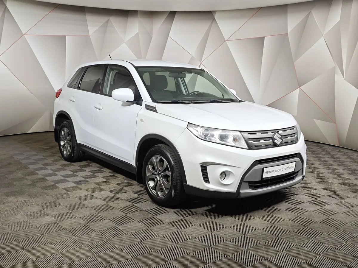 Suzuki Vitara 1.6 AT (117 л.с.) Белый в АВИЛОН. Слайд №3