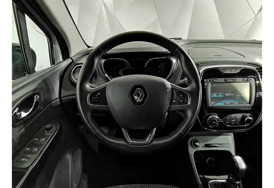 Renault Kaptur 2.0 AT AWD (143 л.с.) Белый в АВИЛОН. Слайд №20