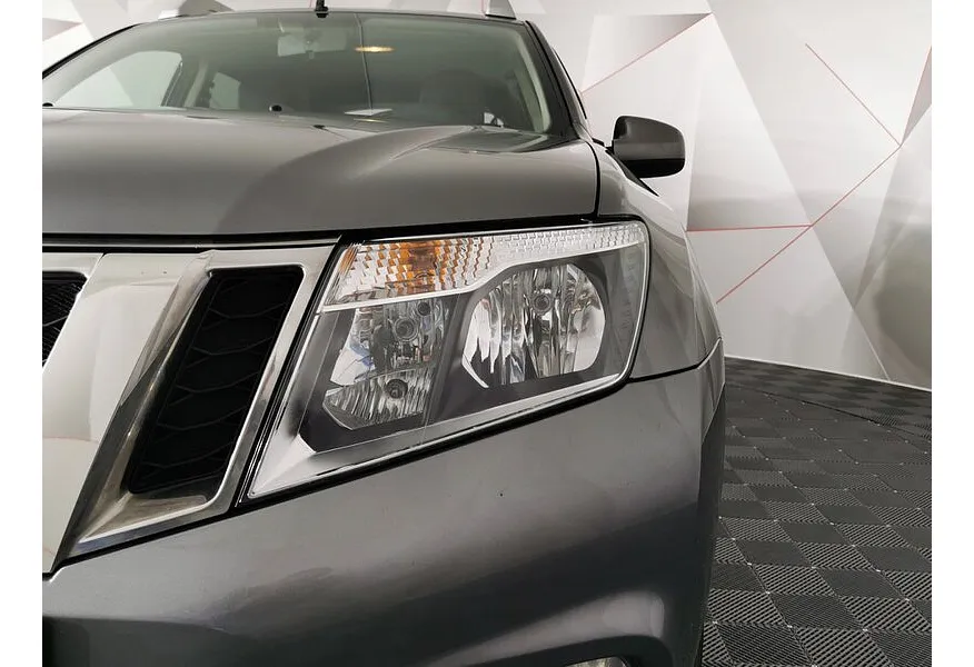 LIVE. Слайд №18