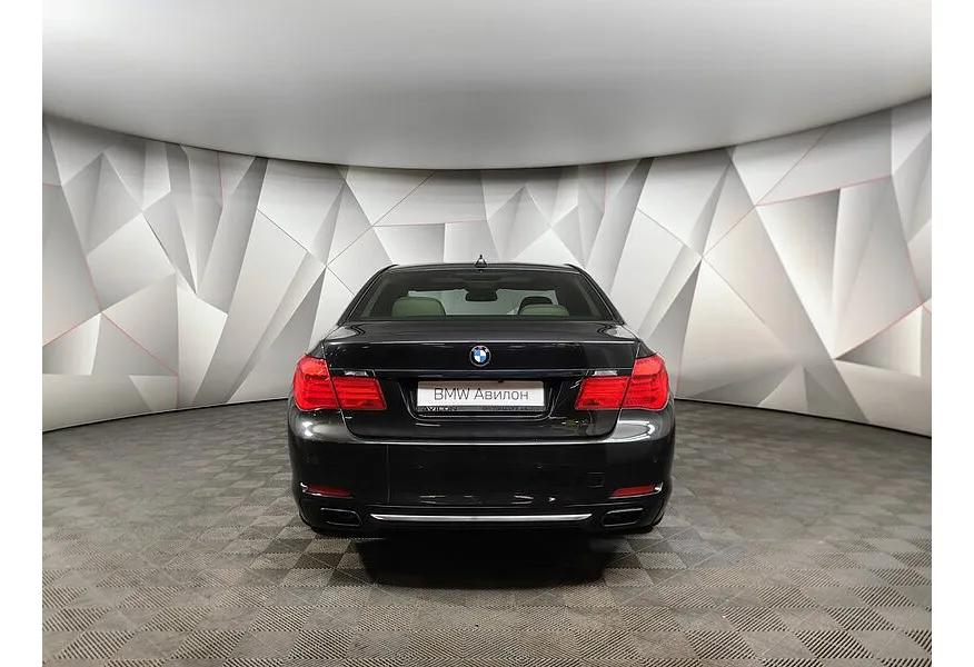 BMW 7 серия 740d xDrive AT (306 л.с.) Черный в АВИЛОН. Слайд №4