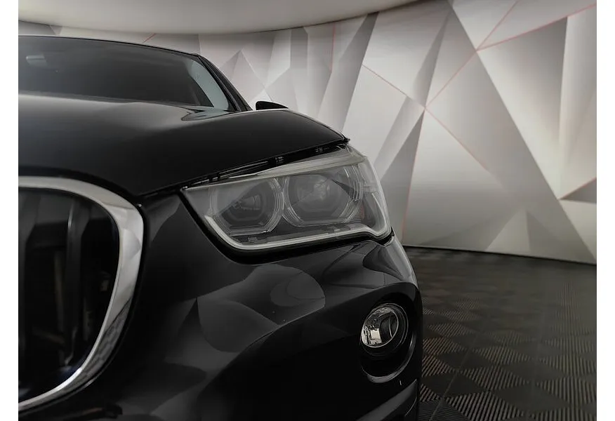 LIVE. Слайд №12