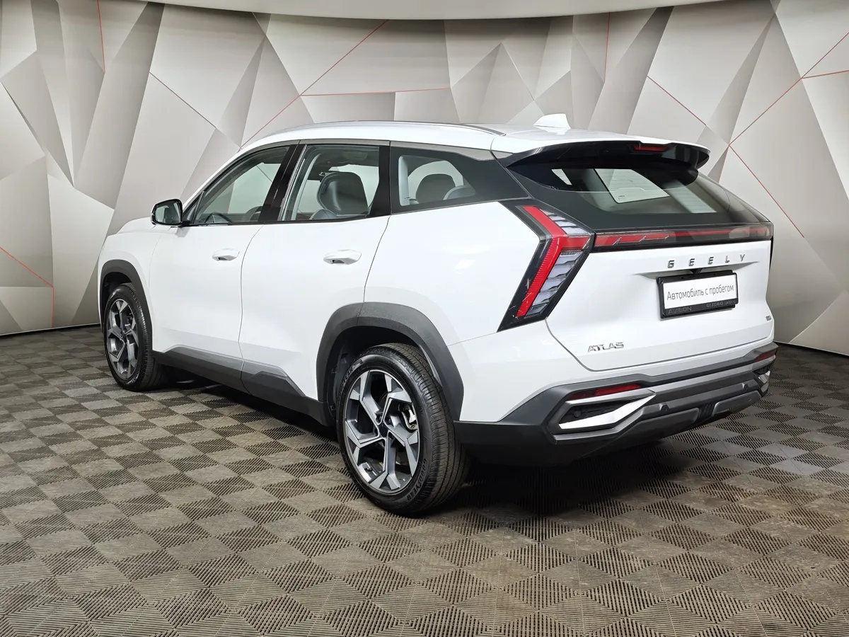 Geely Atlas 2.0T AT 4WD (200 л.с.) Флагман Белый в АВИЛОН. Слайд №4