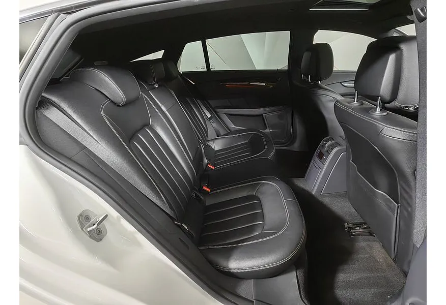 Mercedes-Benz CLS CLS 350 d 4MATIC 9G-TRONIC (249 л.с.) Белый в АВИЛОН. Слайд №10