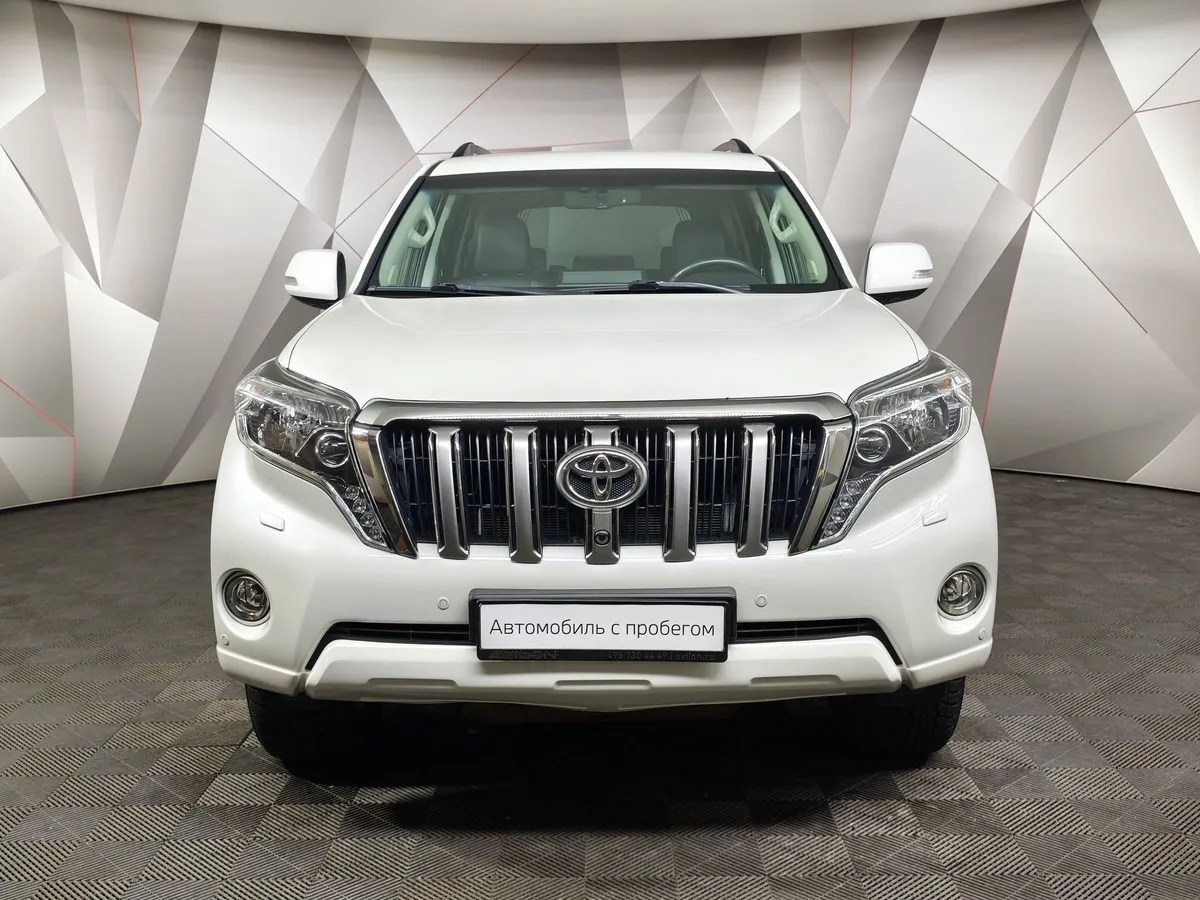 Toyota Land Cruiser Prado 4.0 AT 4WD (282 л.с.) Белый в АВИЛОН. Слайд №7