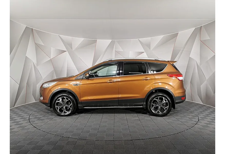Ford Kuga 1.6 EcoBoost AT AWD (150 л.с.) Titanium Коричневый в АВИЛОН. Слайд №5